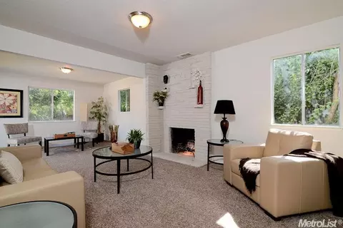 6165 Rutland Dr, Carmichael, CA 95608 photo 4
