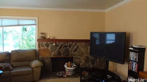 1235 Pinecrest, Placerville, CA 95667 photo 3