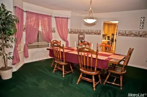 960 Independence Dr, Tracy, CA 95376 photo 5