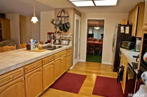 960 Independence Dr, Tracy, CA 95376 photo 6
