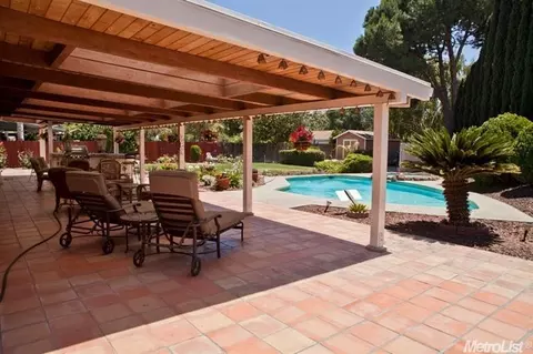 960 Independence Dr, Tracy, CA 95376 photo 11