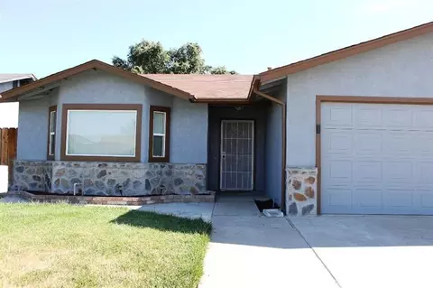 912 Valley Wind Way, Modesto, CA 95351 photo 2