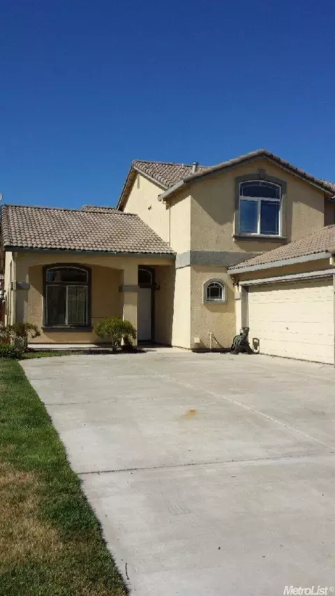 3905 Belleza Dr, Ceres, CA 95307 photo 1