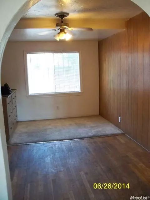 1316 Pelton Ave, Modesto, CA 95351 photo 3