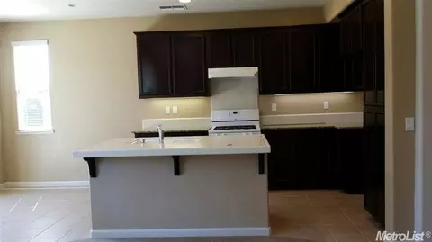 3761 Dawnview Ave, Ceres, CA 95307 photo 3