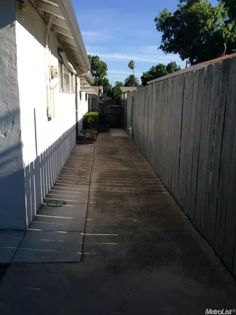 233 E 20th St, Tracy, CA 95376 photo 19