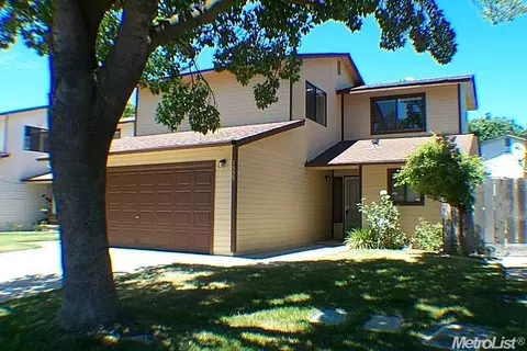 1329 Tupper Ln, Modesto, CA 95351 photo 1