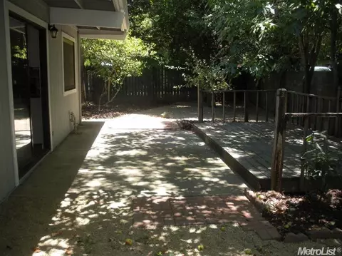 4151 Scranton Cir, Carmichael, CA 95608 photo 19
