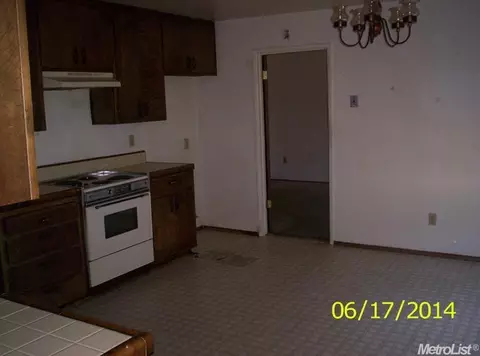 2000 Marlow St, Modesto, CA 95351 photo 4