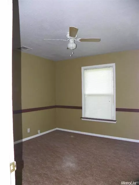 118 Walden St, Modesto, CA 95354 photo 10