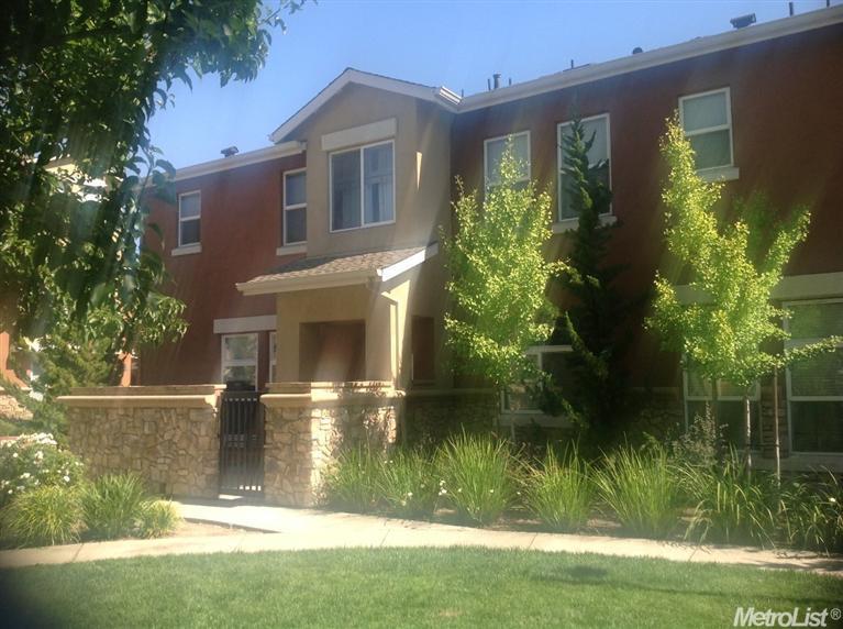 7910 Walerga Rd #703, Antelope, CA 95843 photo 1