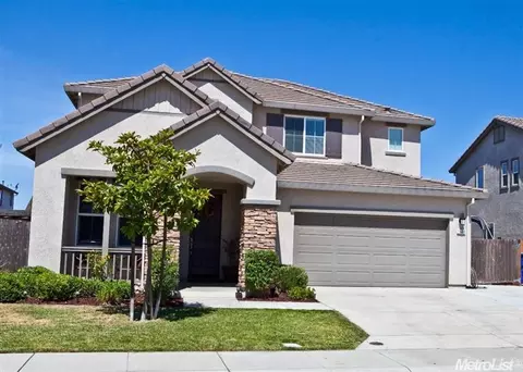 1633 Topiary Dr, Manteca, CA 95337 photo 1
