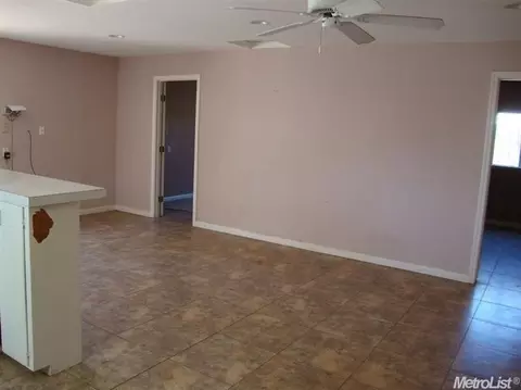 1616 Dixie Ln, Modesto, CA 95350 photo 23