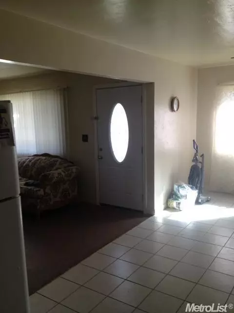 375 N Terry St, Planada, CA 95365 photo 3
