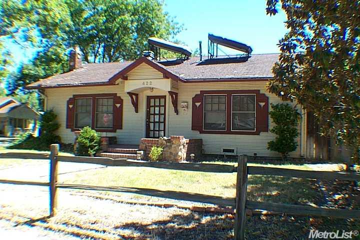 422 Bodem St, Modesto, CA 95350 photo 1