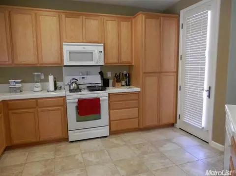 9448 Vintner Cir, Patterson, CA 95363 photo 3