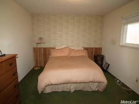 1828 Glaston Ave, Modesto, CA 95350 photo 12