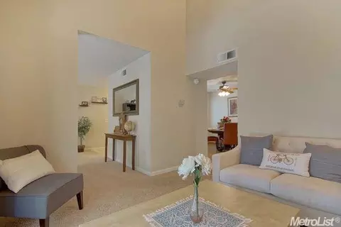 2050 Renoir Ave, Davis, CA 95618 photo 12