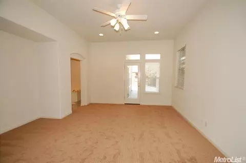 1305 Harbour Town Ln, Modesto, CA 95357 photo 21