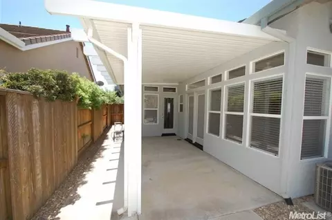 1305 Harbour Town Ln, Modesto, CA 95357 photo 25