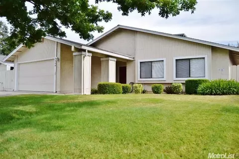 3308 E Orangeburg Ave, Modesto, CA 95355 photo 1