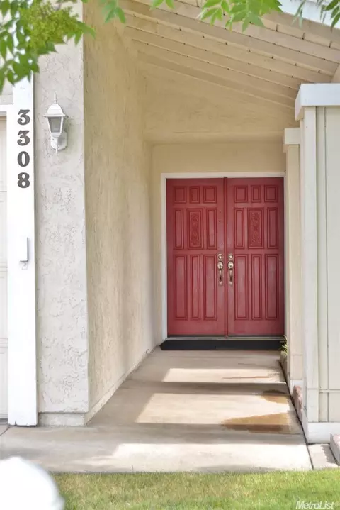 3308 E Orangeburg Ave, Modesto, CA 95355 photo 4