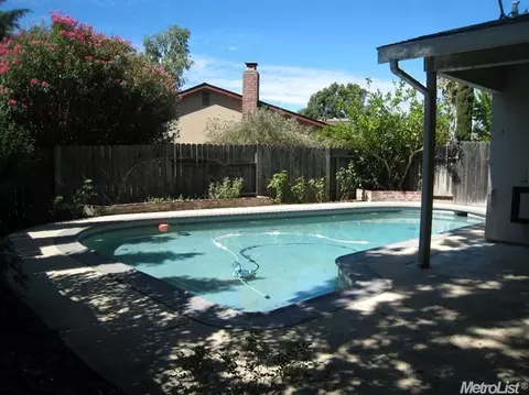 5001 Willow Tree Ct, Carmichael, CA 95608 photo 3