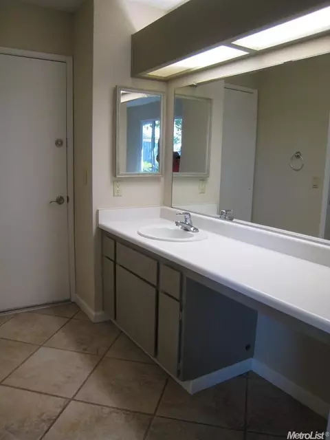 5001 Willow Tree Ct, Carmichael, CA 95608 photo 13