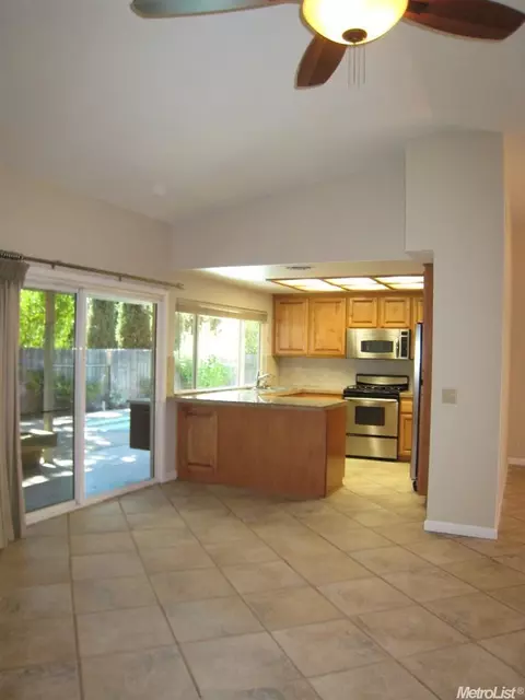 5001 Willow Tree Ct, Carmichael, CA 95608 photo 9