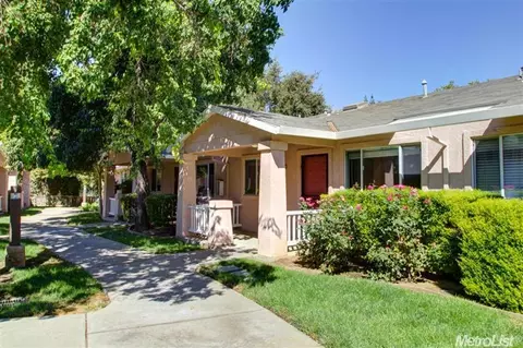 1707 Olympic Dr #13, Davis, CA 95616 photo 2