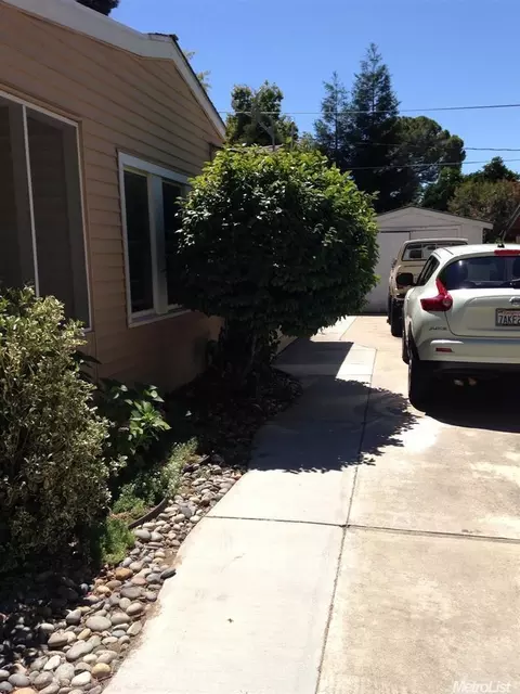339 S Acacia Ave, Ripon, CA 95366 photo 17
