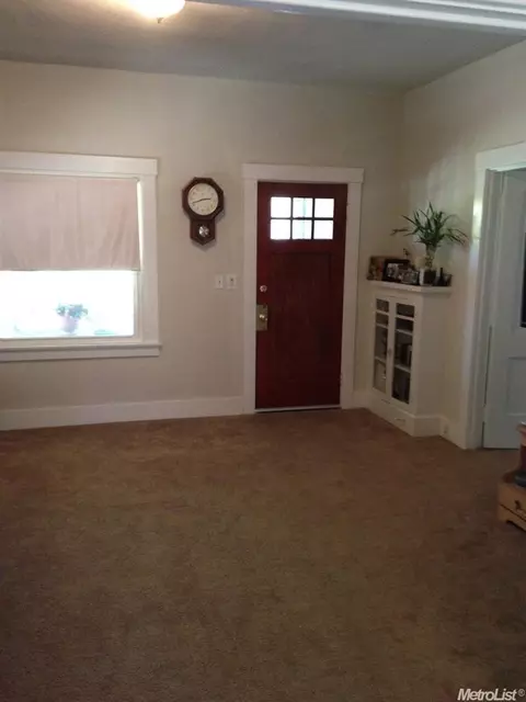 339 S Acacia Ave, Ripon, CA 95366 photo 10