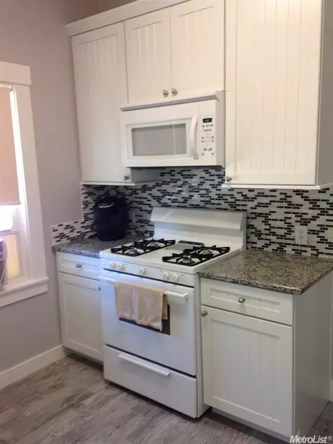 339 S Acacia Ave, Ripon, CA 95366 photo 5