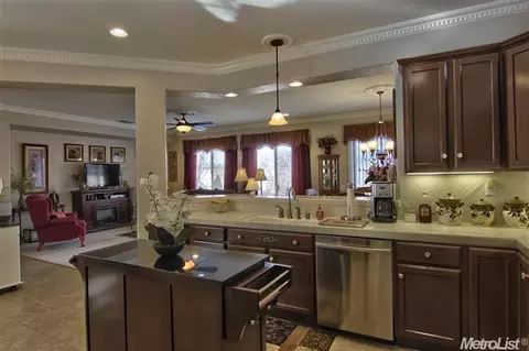 232 Saddlehorn Loop, Lincoln, CA 95648 photo 5