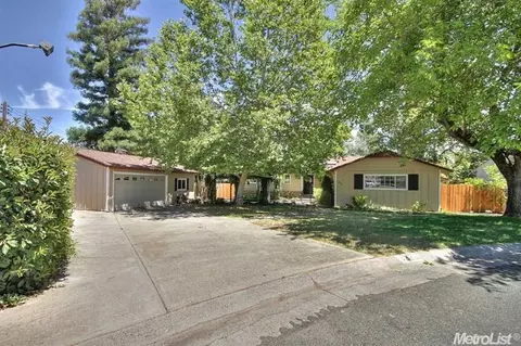 4220 Kenyon Ct, Carmichael, CA 95608 photo 2