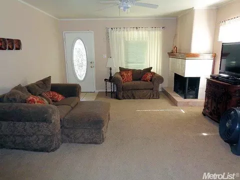 2320 Dora St, Modesto, CA 95354 photo 10