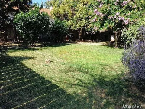 2320 Dora St, Modesto, CA 95354 photo 24