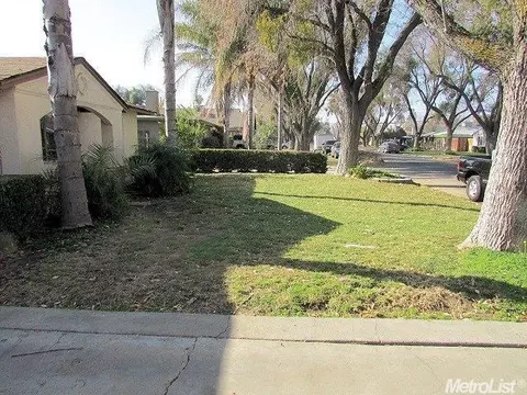 2320 Dora St, Modesto, CA 95354 photo 9