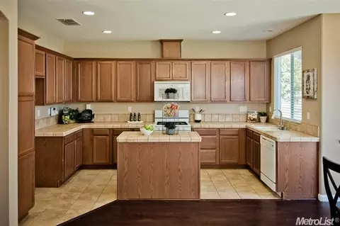 784 Bertwood Ln, Patterson, CA 95363 photo 10