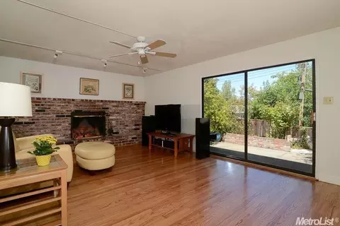 7000 Trabert Ct, Carmichael, CA 95608 photo 9