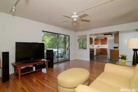 7000 Trabert Ct, Carmichael, CA 95608 photo 10