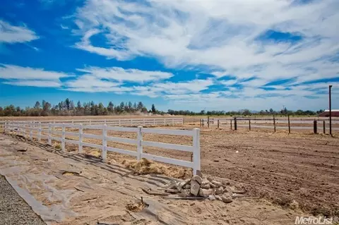 6118 Parker Rd, Modesto, CA 95357 photo 16