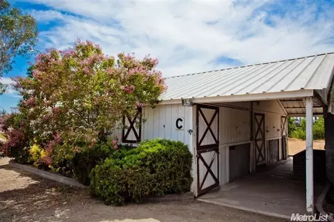 6118 Parker Rd, Modesto, CA 95357 photo 7