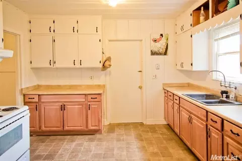 6118 Parker Rd, Modesto, CA 95357 photo 23