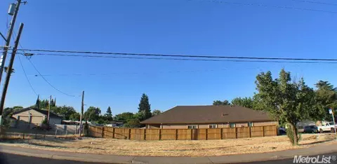 3604 E Orangeburg Ave, Modesto, CA 95355 photo 4