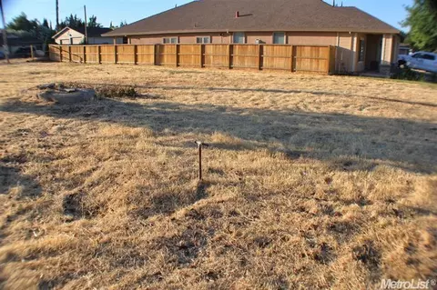 3604 E Orangeburg Ave, Modesto, CA 95355 photo 5