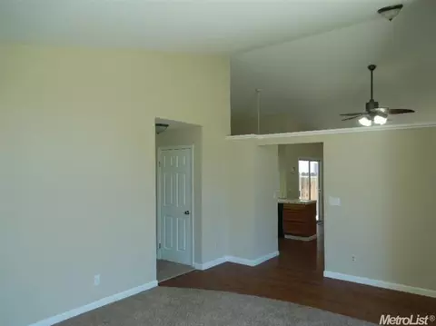 501 Cassidy Ct, Modesto, CA 95356 photo 4