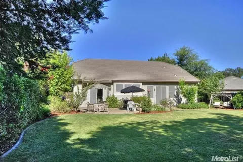 5732 Delbrook Ln, Carmichael, CA 95608 photo 25
