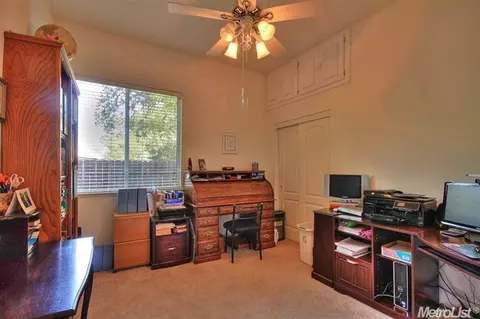 5732 Delbrook Ln, Carmichael, CA 95608 photo 17
