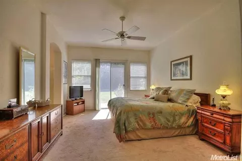 5732 Delbrook Ln, Carmichael, CA 95608 photo 18